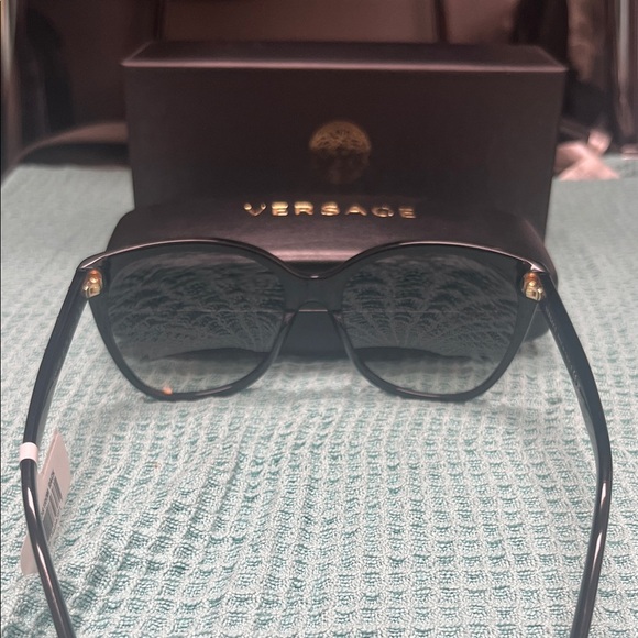 Versace Rock Icon Black Women's Gradient Sunglasses - Picture 5 of 5